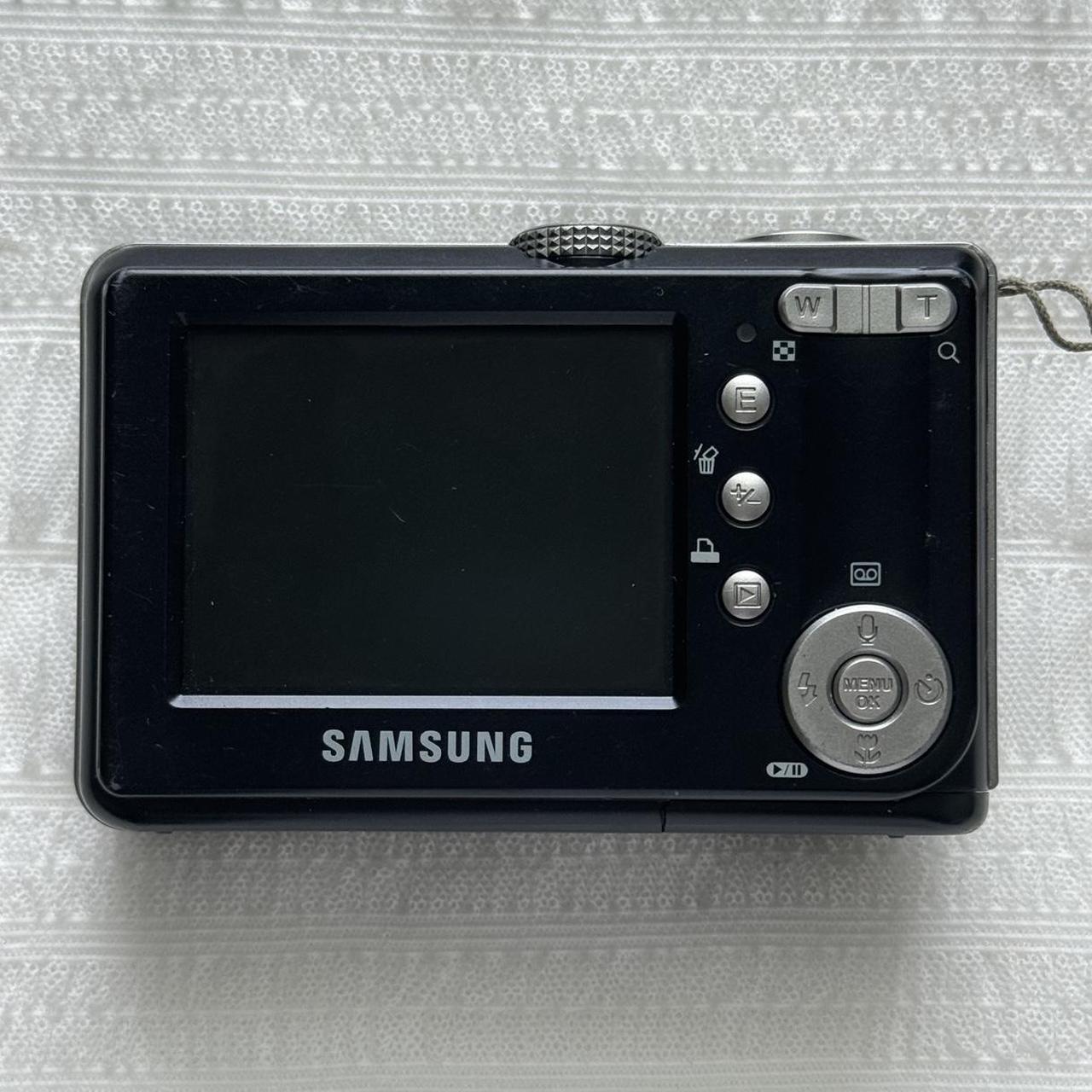 Samsung S500 Digital Camera 💗 Tested by our... - Depop