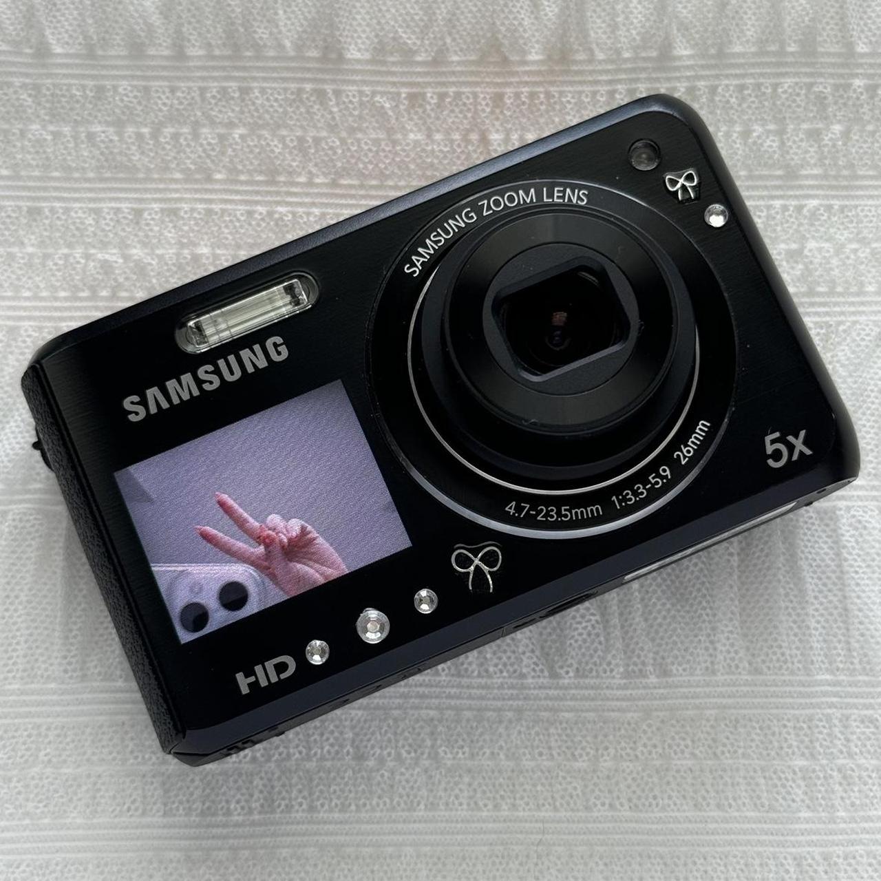 Samsung DV50 Digital Camera Bundle 💗 Tested by our... Depop