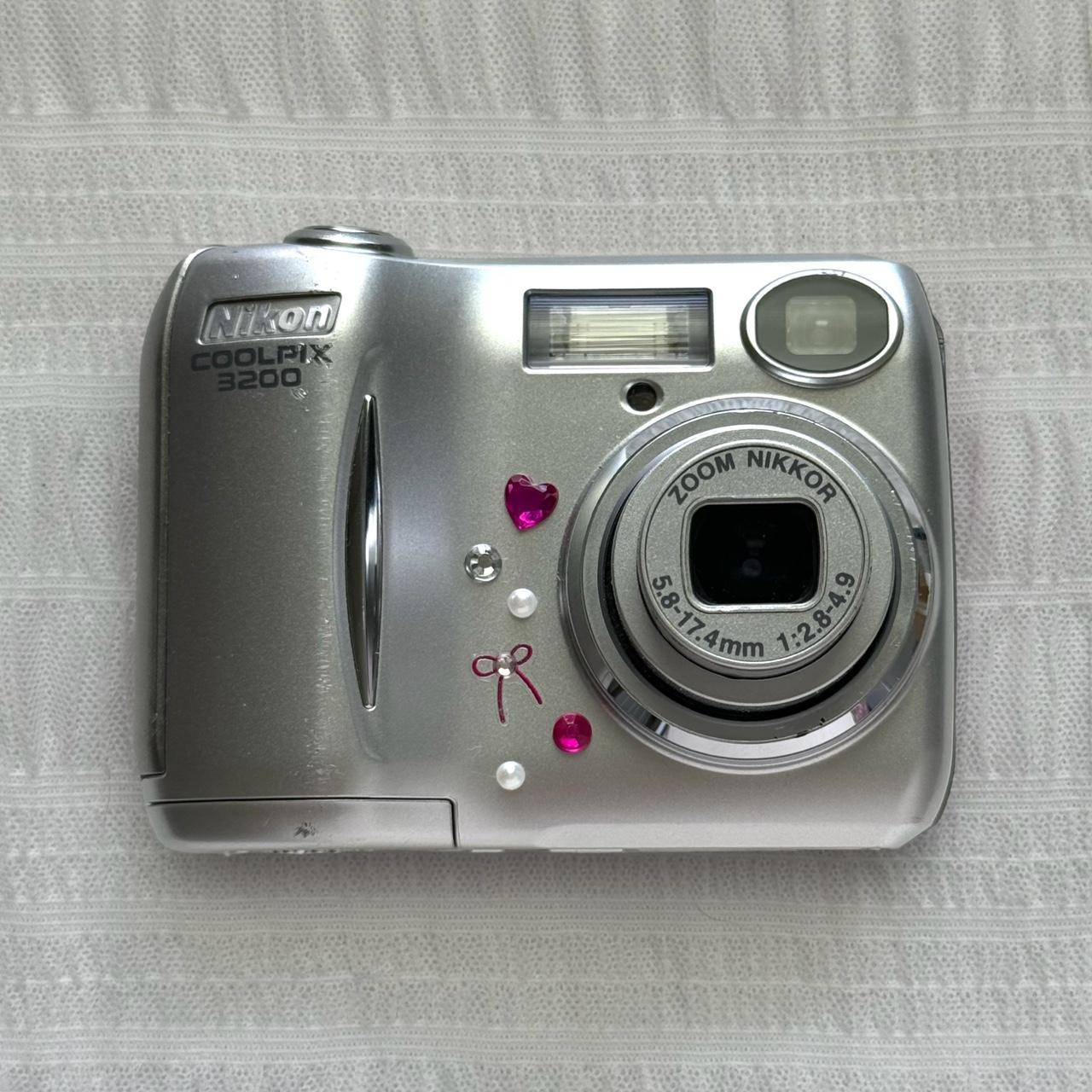 Nikon Coolpix 3200 Digital Camera 💗 Tested by our... Depop