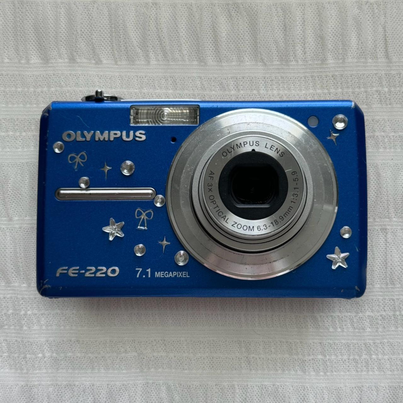 Olympus FE-220 7.1メガピクセル コンパクトカメラ OLYMPUS FE-220 デジタルカメラ 7.1メガピクセル Olympus FE-220 7.1