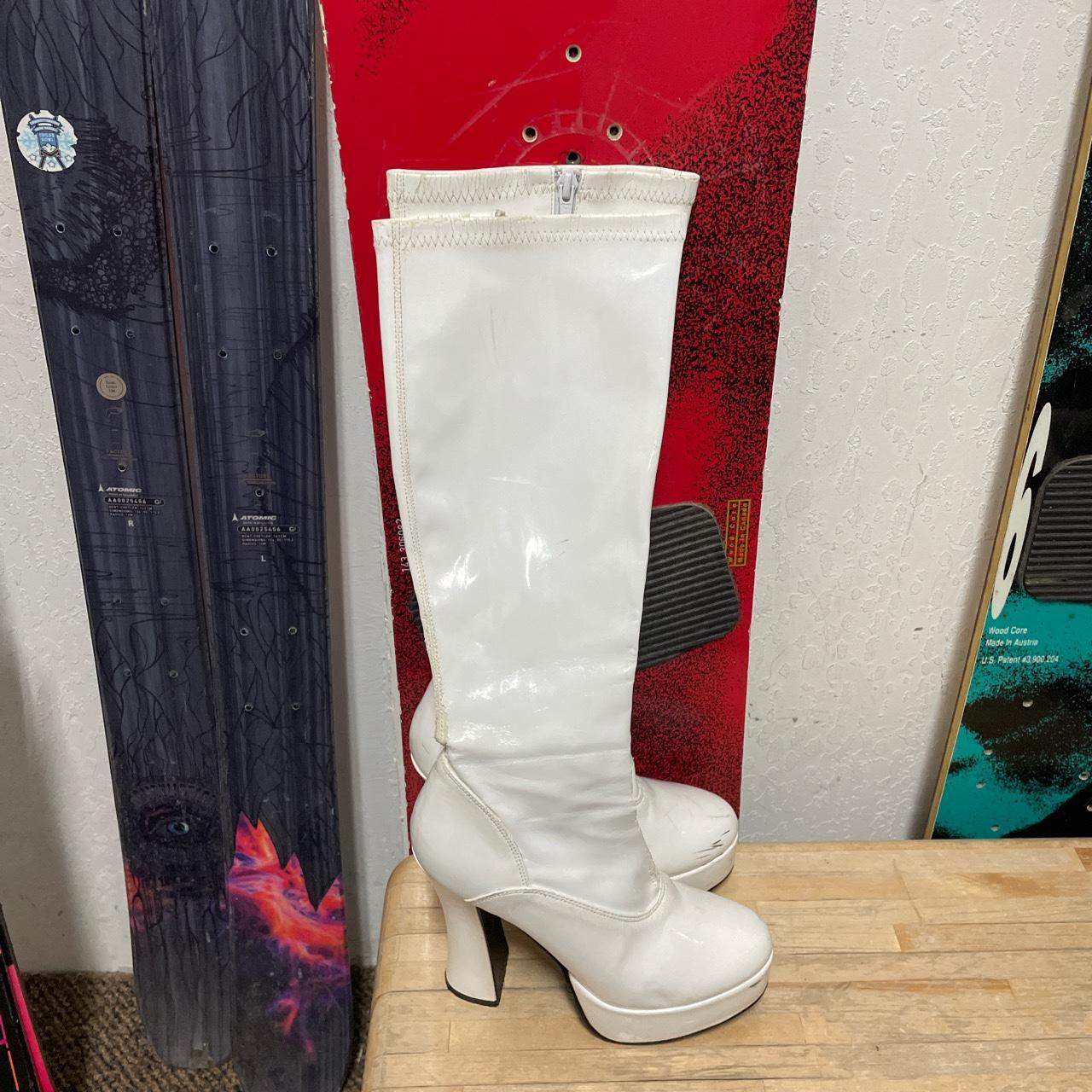 White gogo hot sale boots canada