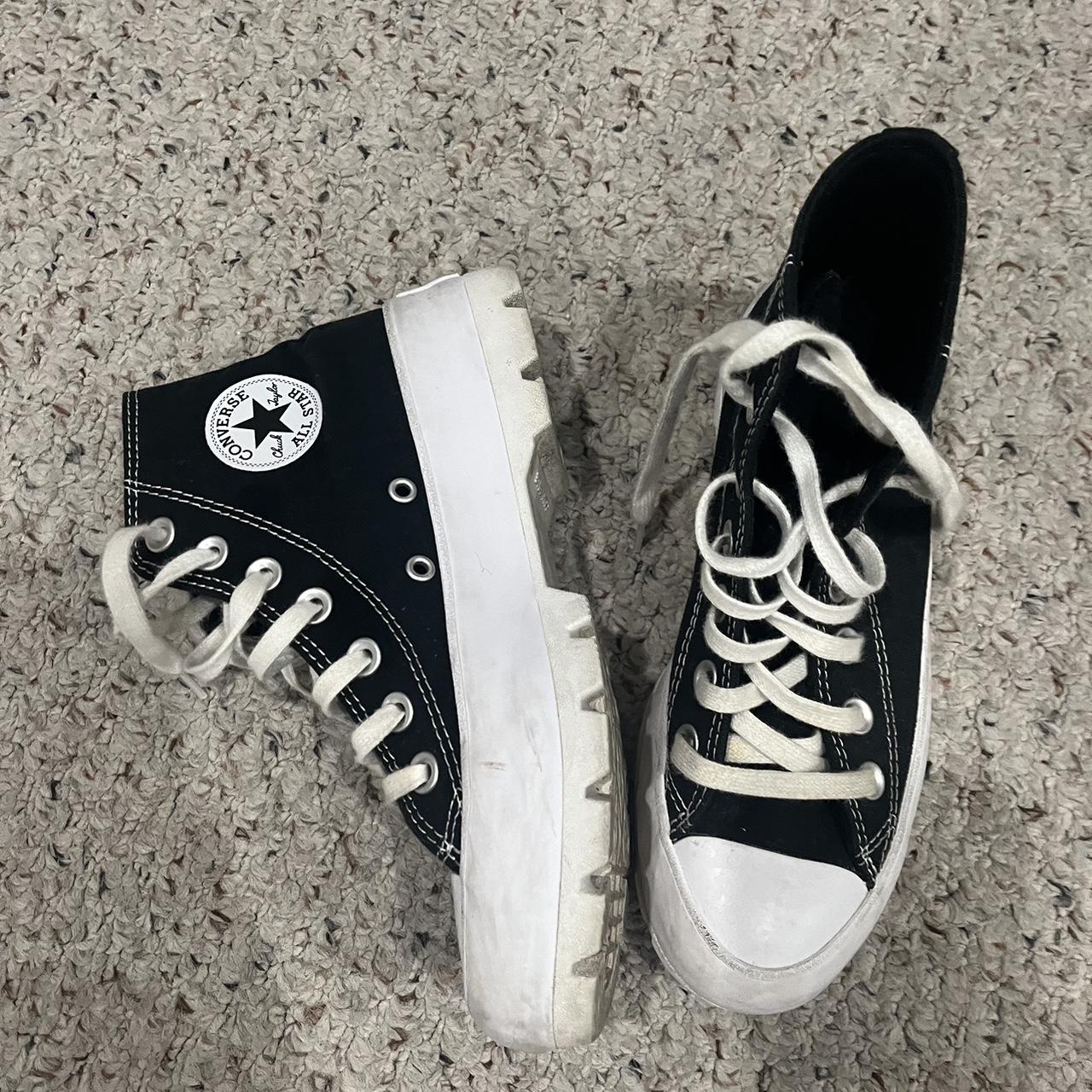 Black and white converse - Depop