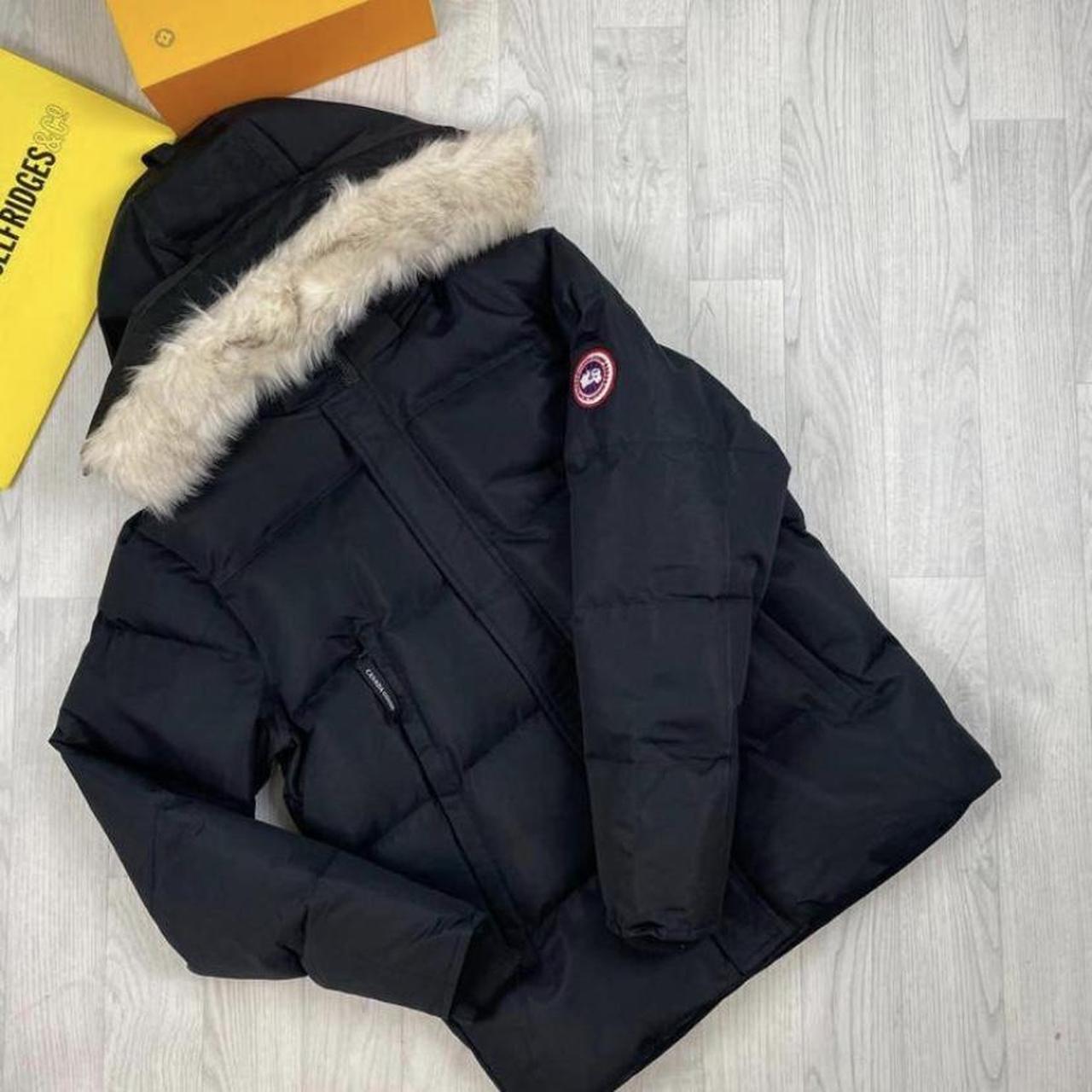 Canada goose coat £175🤑 1/2 day tracked delivery pm... - Depop