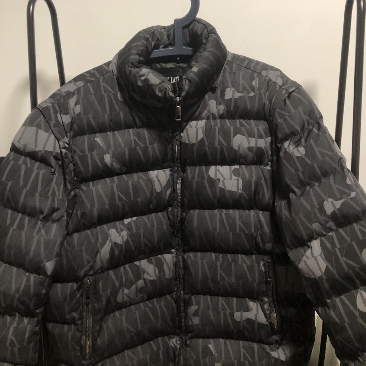 Moving kilos puffer jacket Size M Detachable hood... - Depop