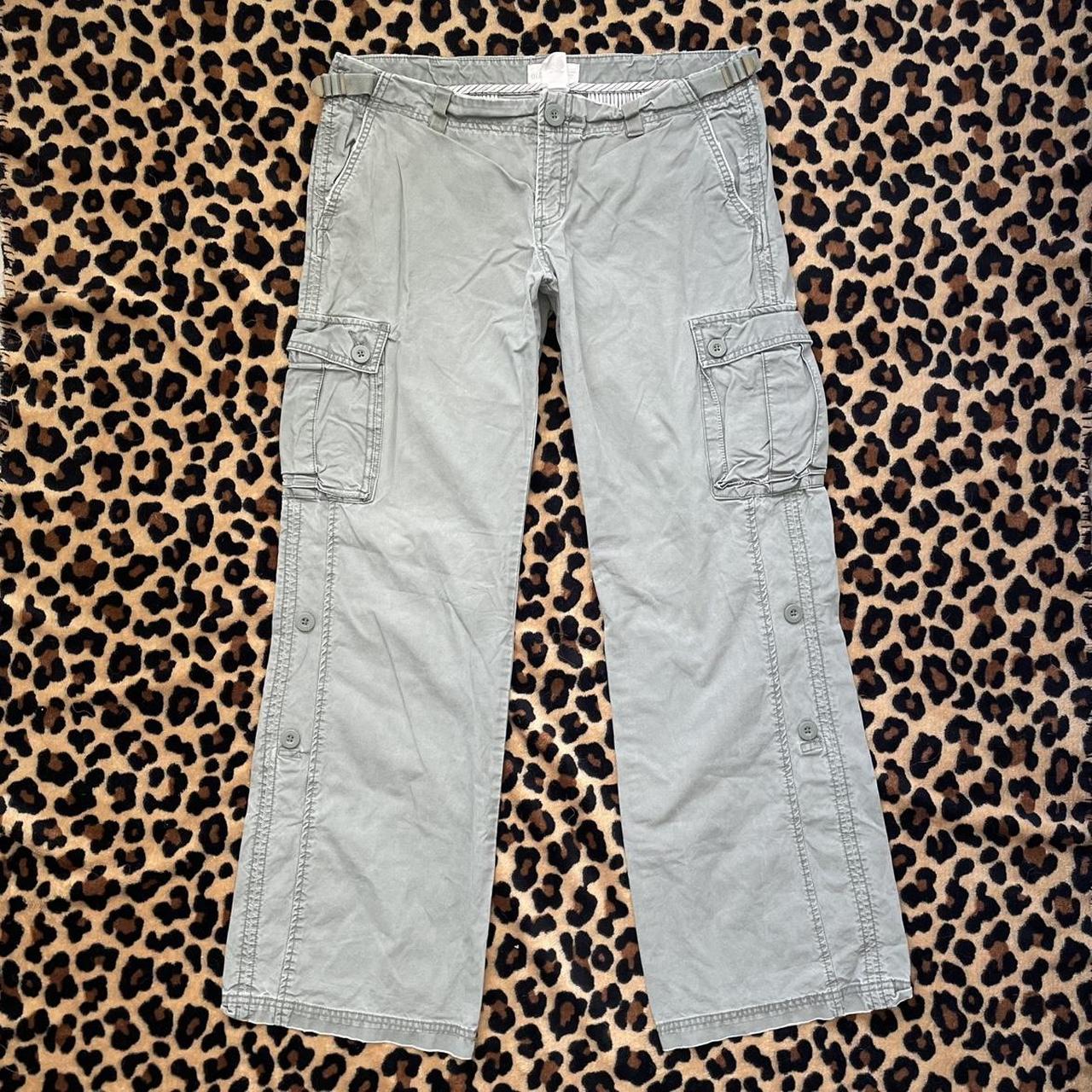 item listed by trash1kouture