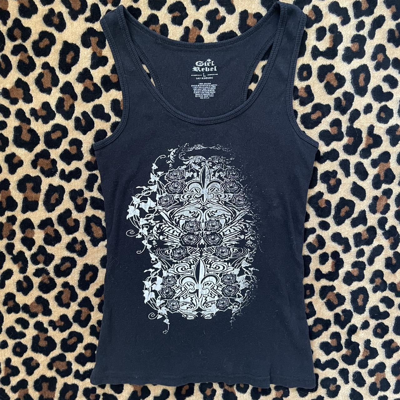 item listed by trash1kouture