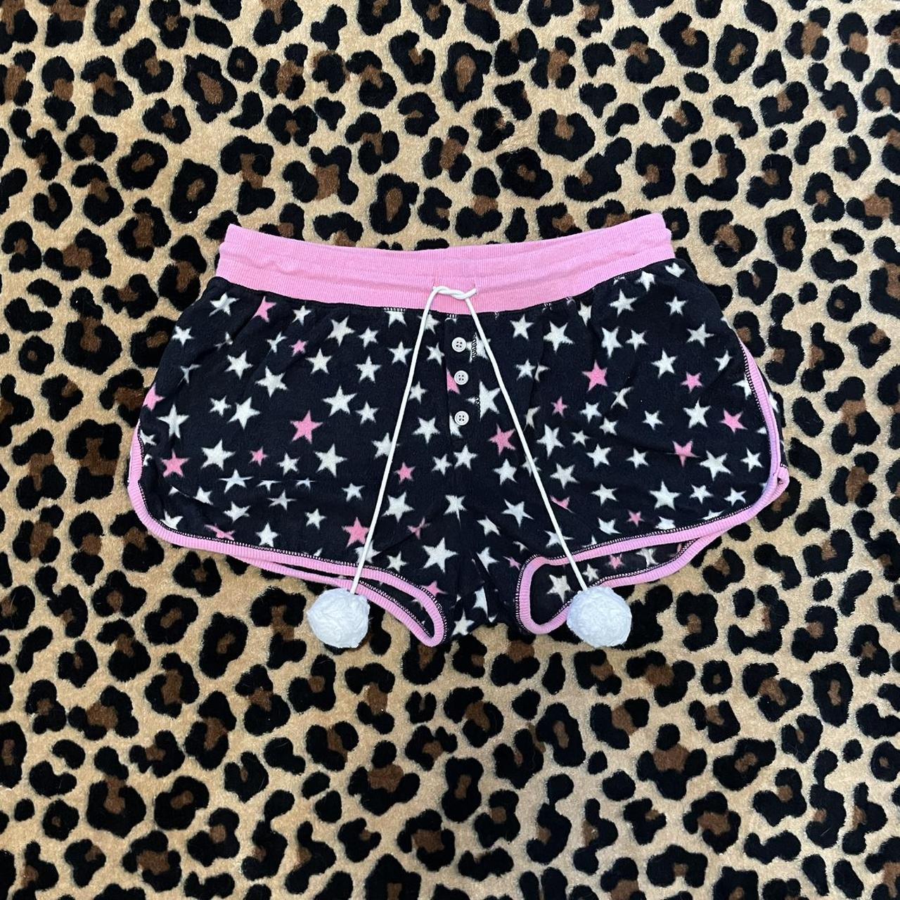 item listed by trash1kouture