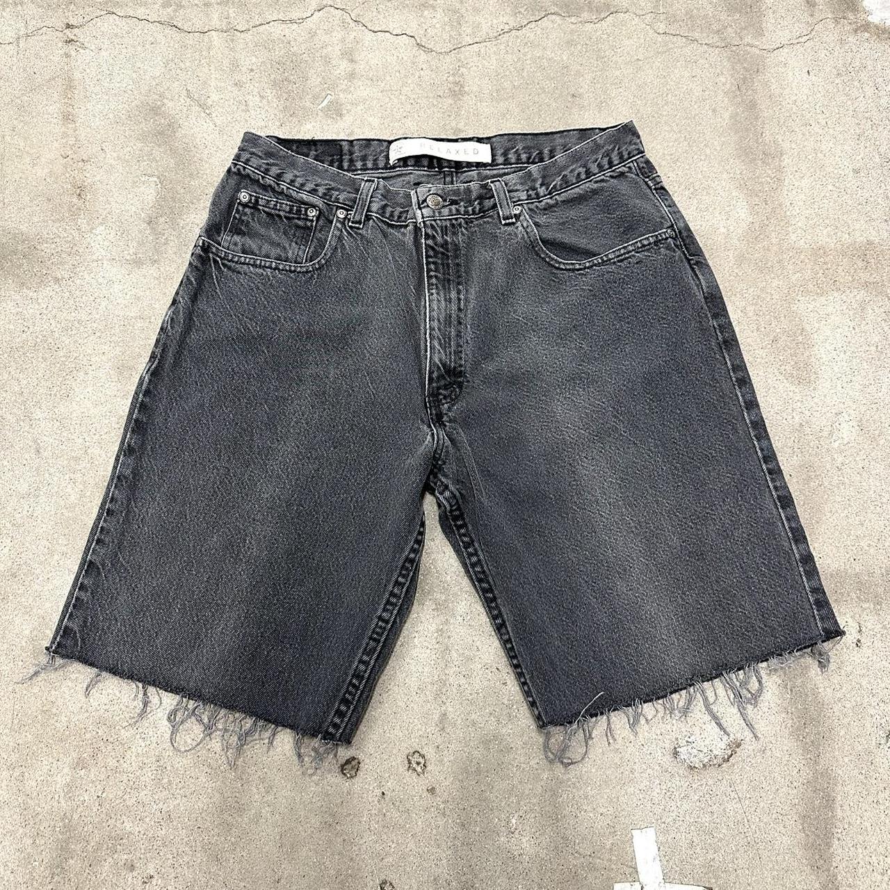 item listed by the_addict