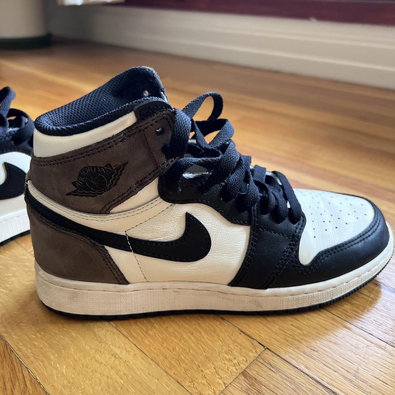 jordan 1 mocha size 10.5