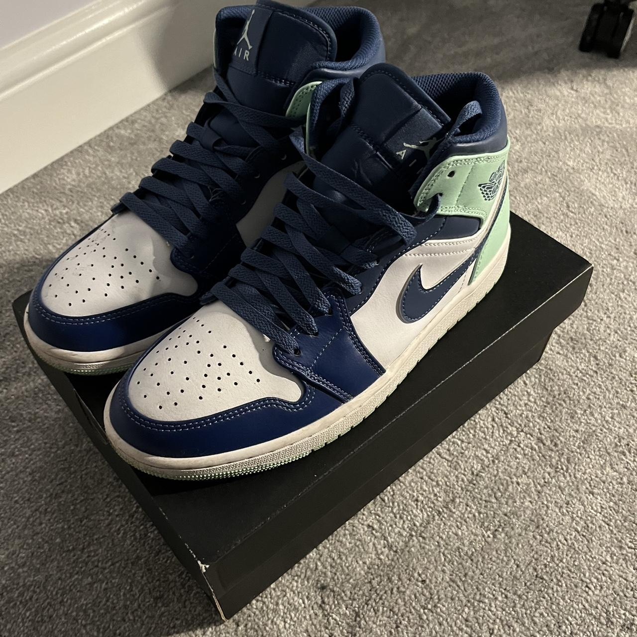 jordan one mint