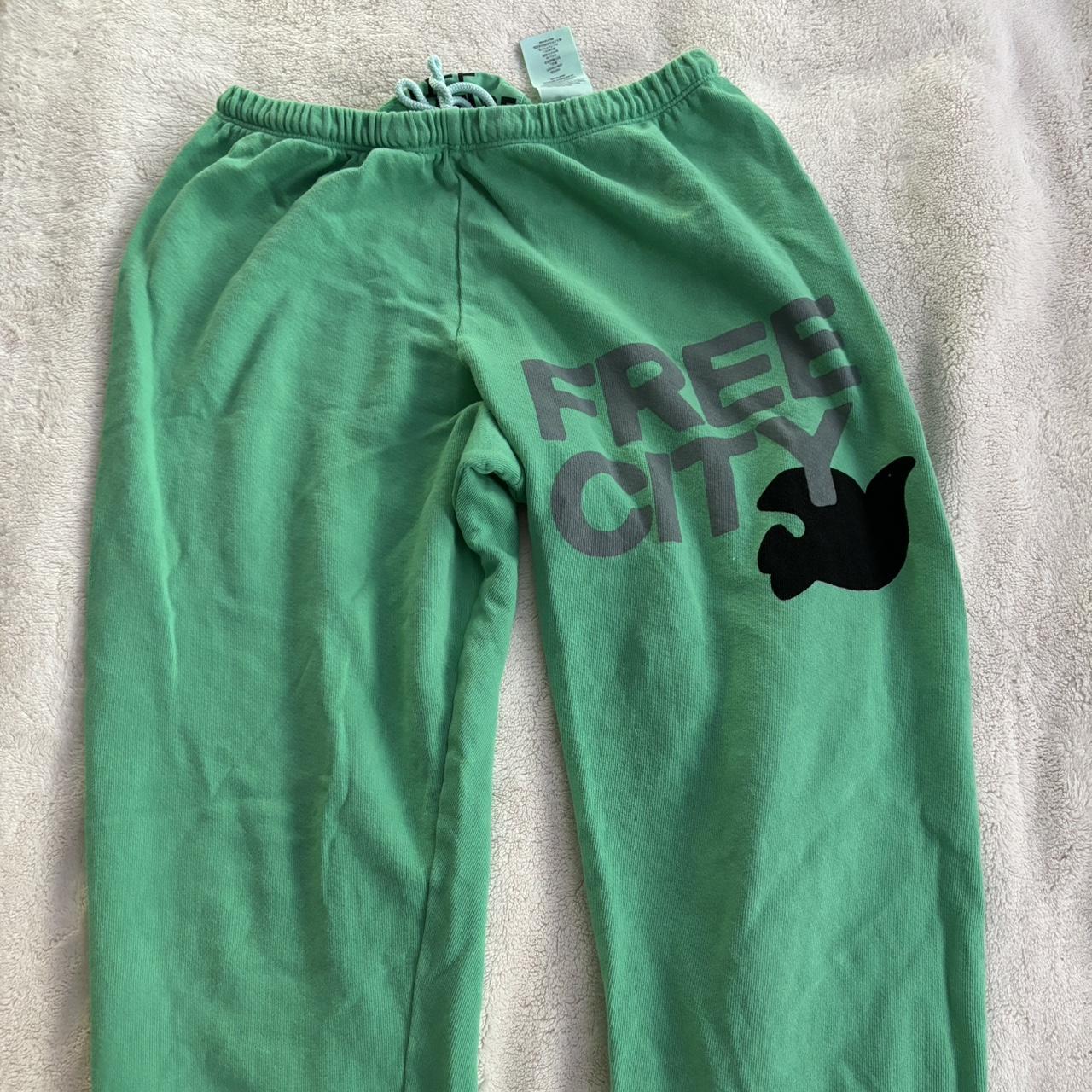 FREE CITY sweatpants