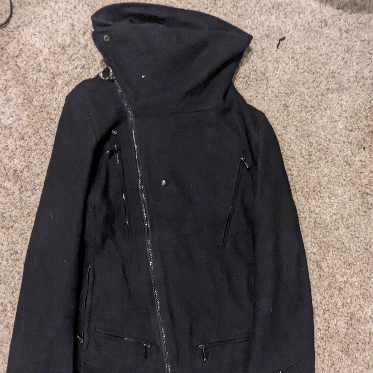 item listed by youngclothesbuyer