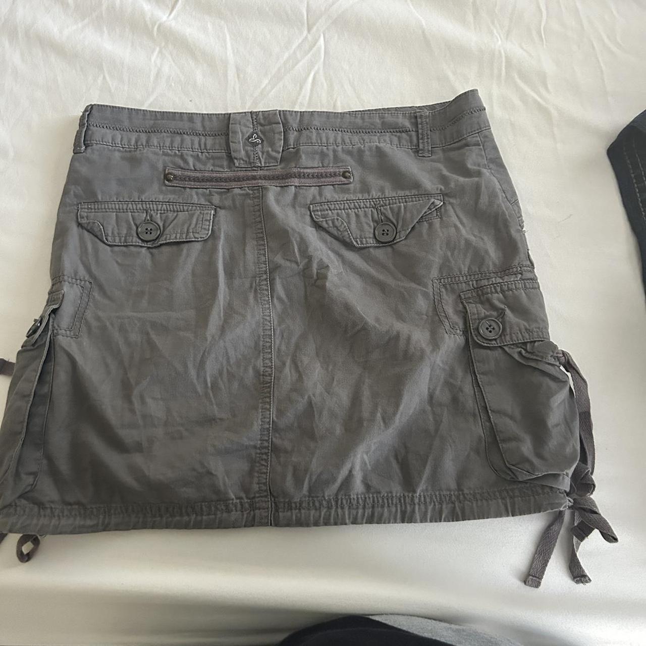beautiful cargo skirt for reference i’m a size... - Depop