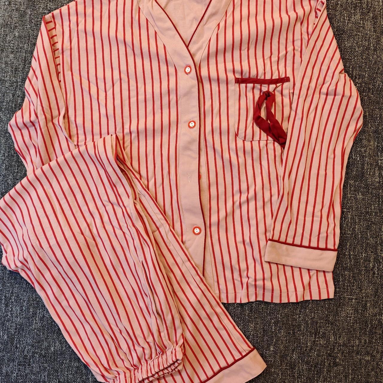 item listed by vintagecovibes