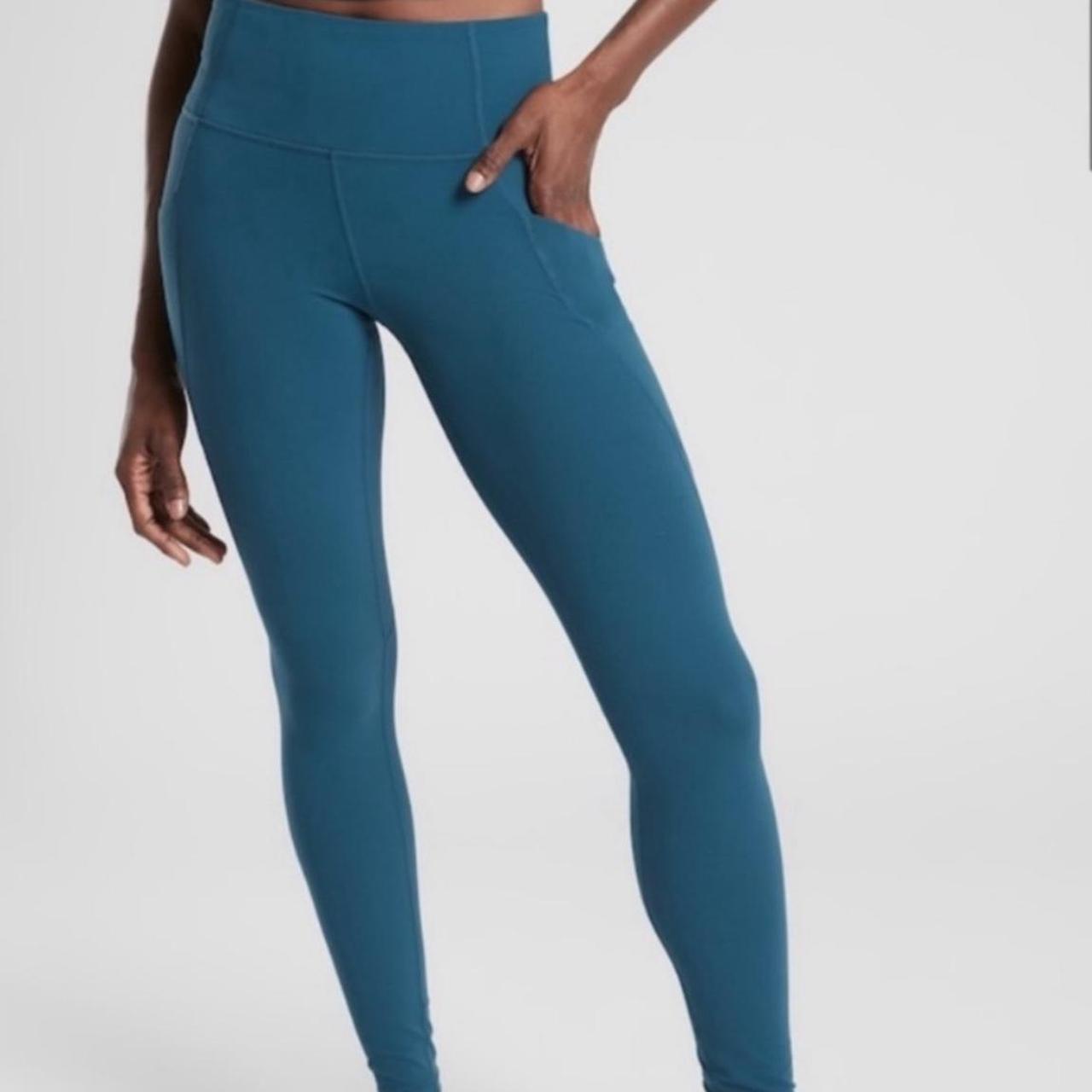 Athleta salutation pocket tight best sale