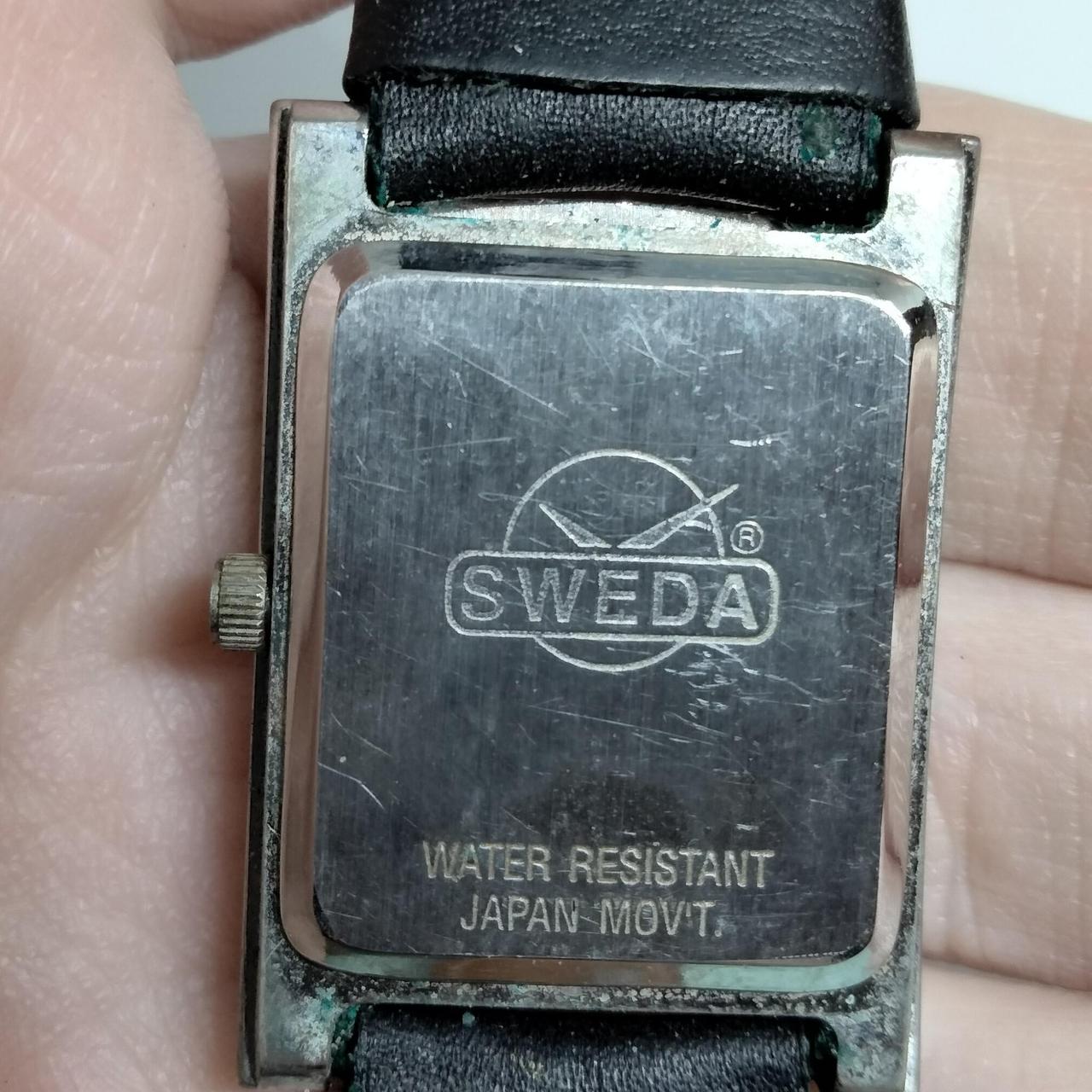 Womens silver tone black leather band Depop