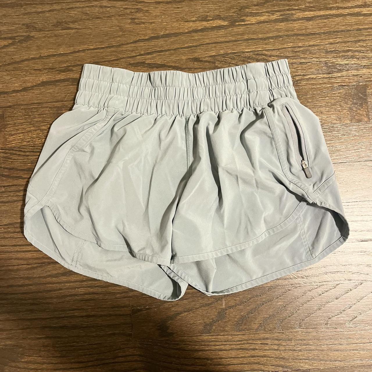 lululemon athletica shorts — size 4 - dusty blue - Depop