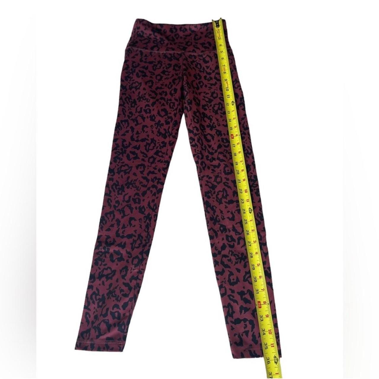 Balance cheetah print leggings🤍🖤 I'm 5'7 for - Depop