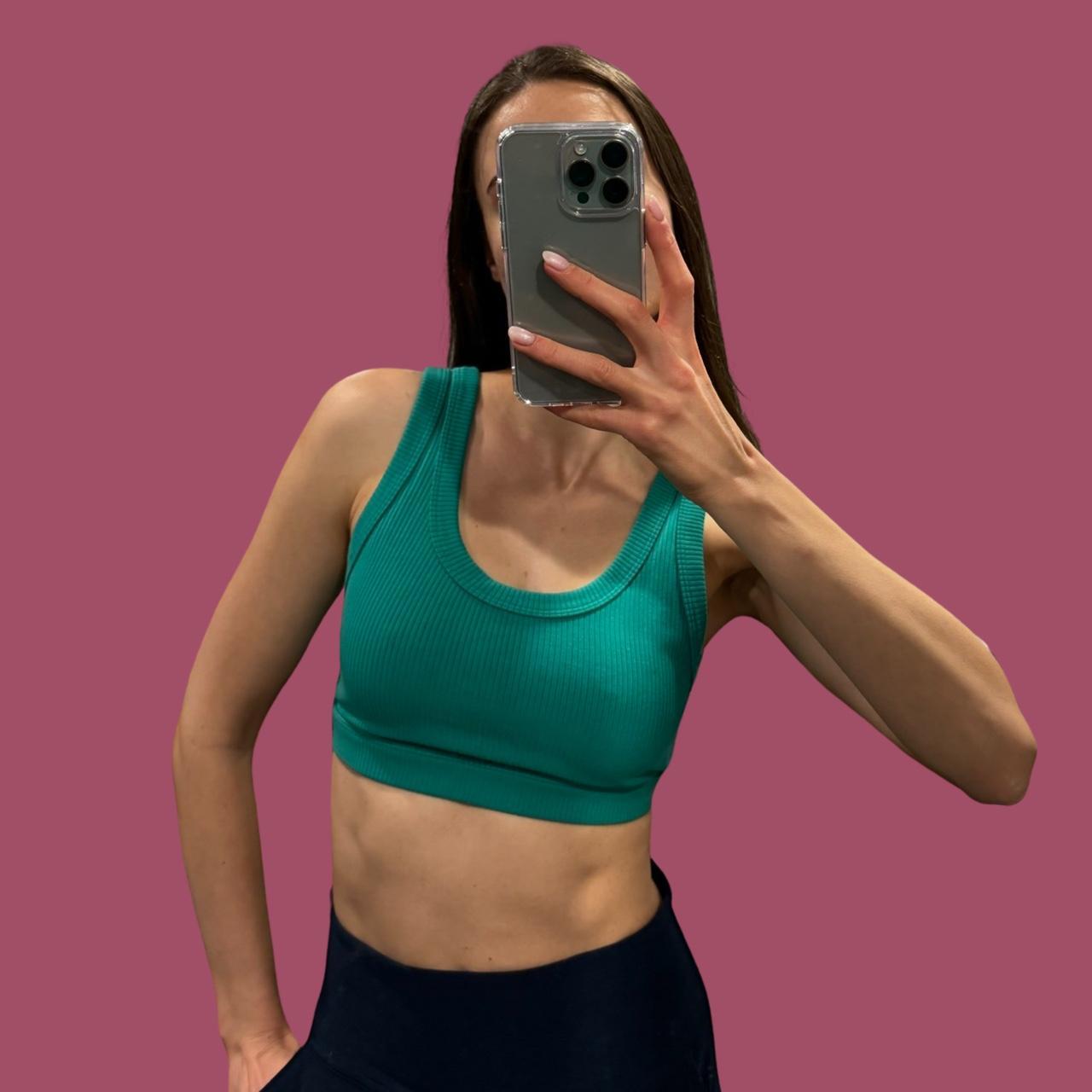 Alo Yoga Wellness Bra Size S ALO Wellnessbra Green Depop