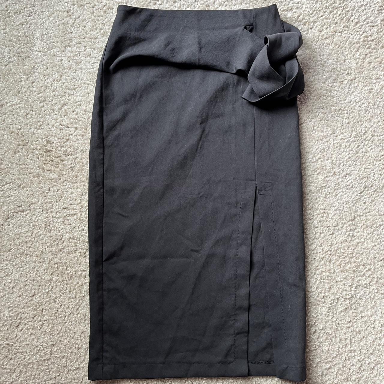 item listed by kamyriaaaa