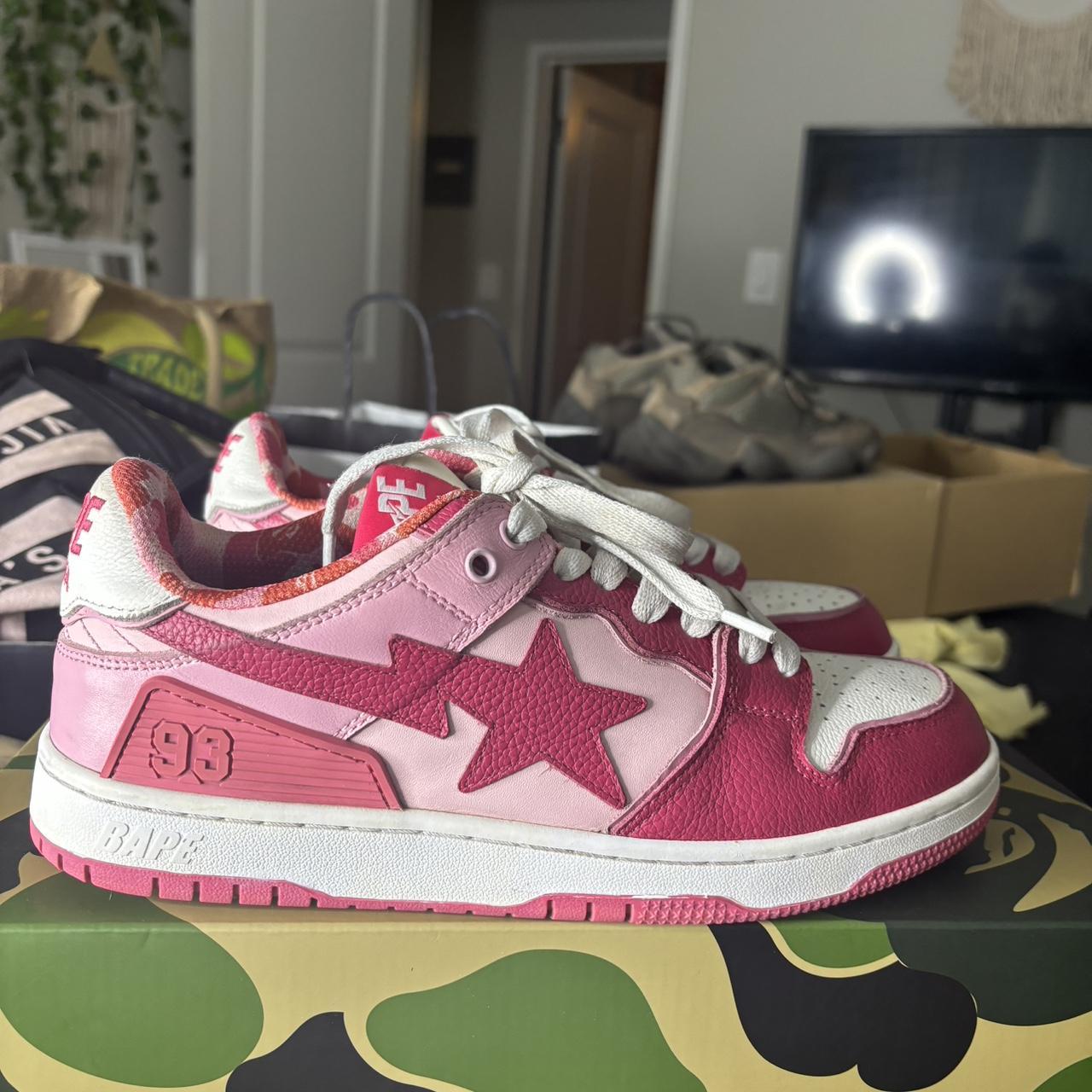 bapes sk8 “abc camo red” women's 8, boys 6.5 comes | Depop