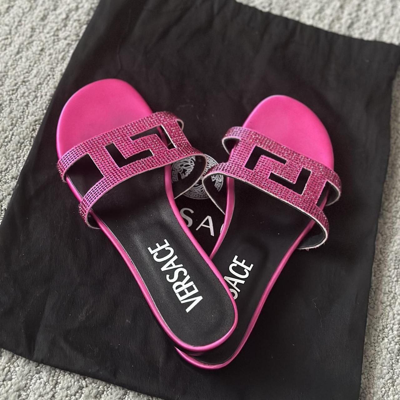 Pink best sale versace slippers