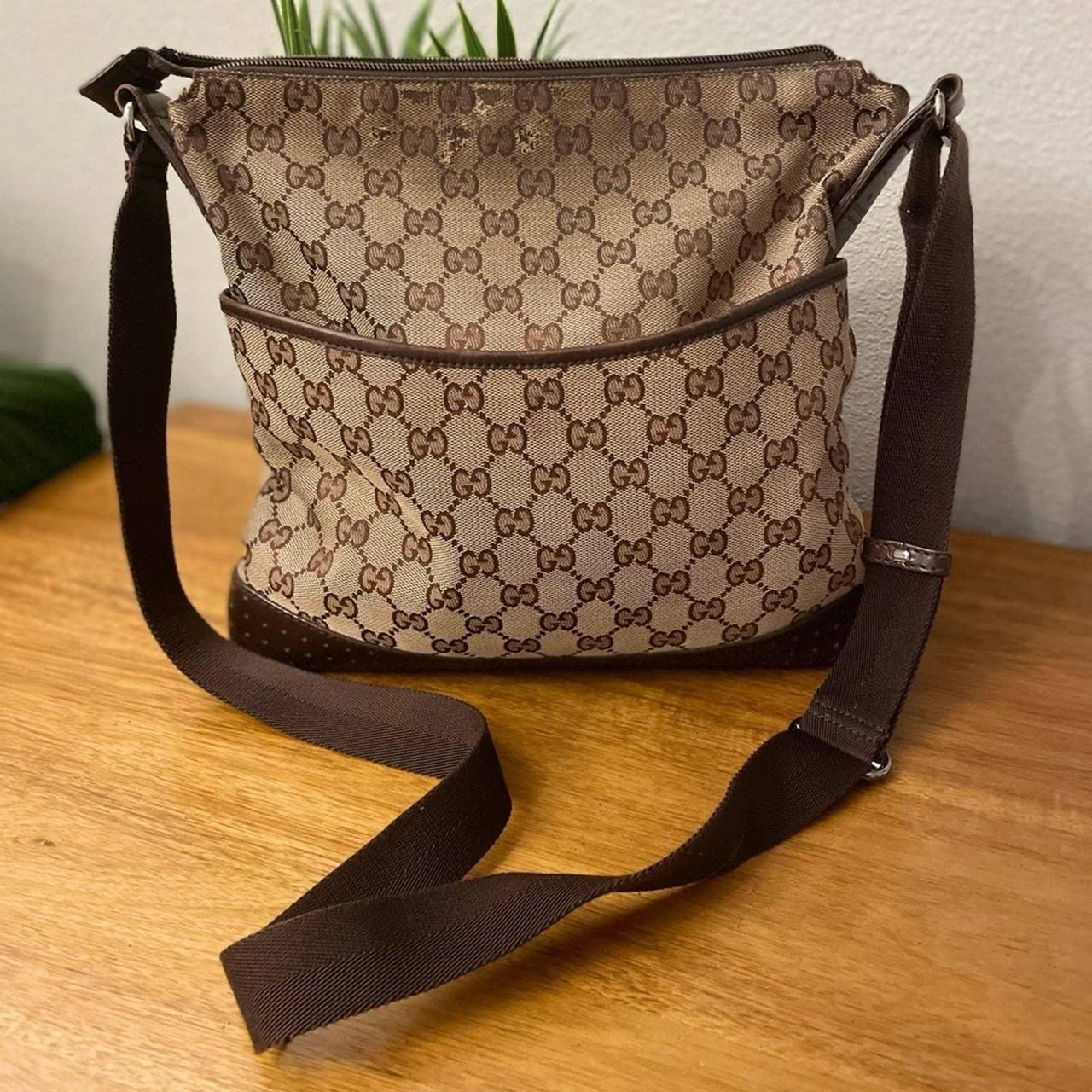 Gucci on sale crossbody tan