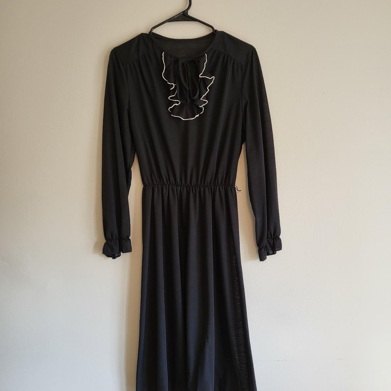 Large Midlength Gothic Dress ♡I thrifted this a... - Depop