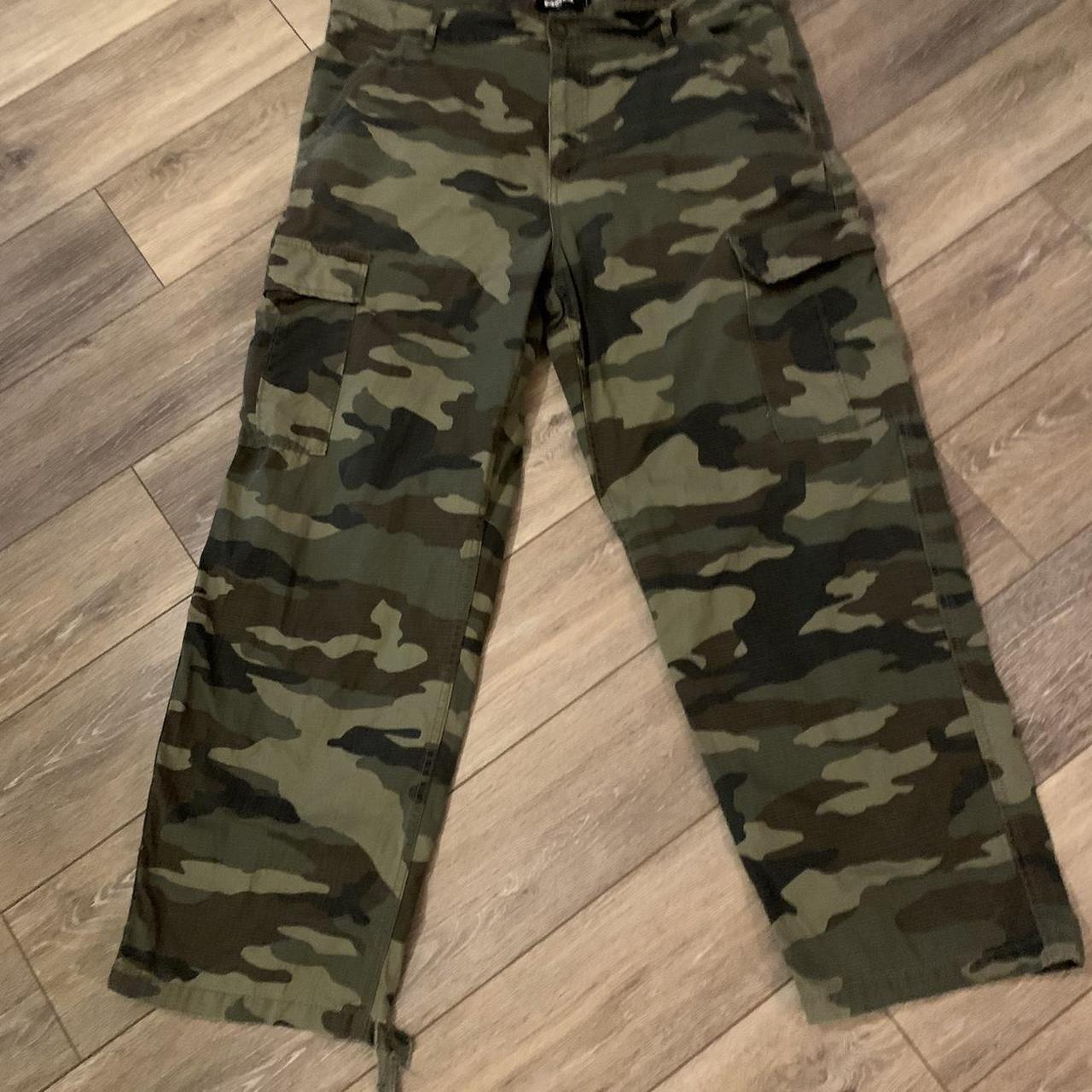 Men’s Baggy Loose Fit Camo Skate Pants 36/32 Depop