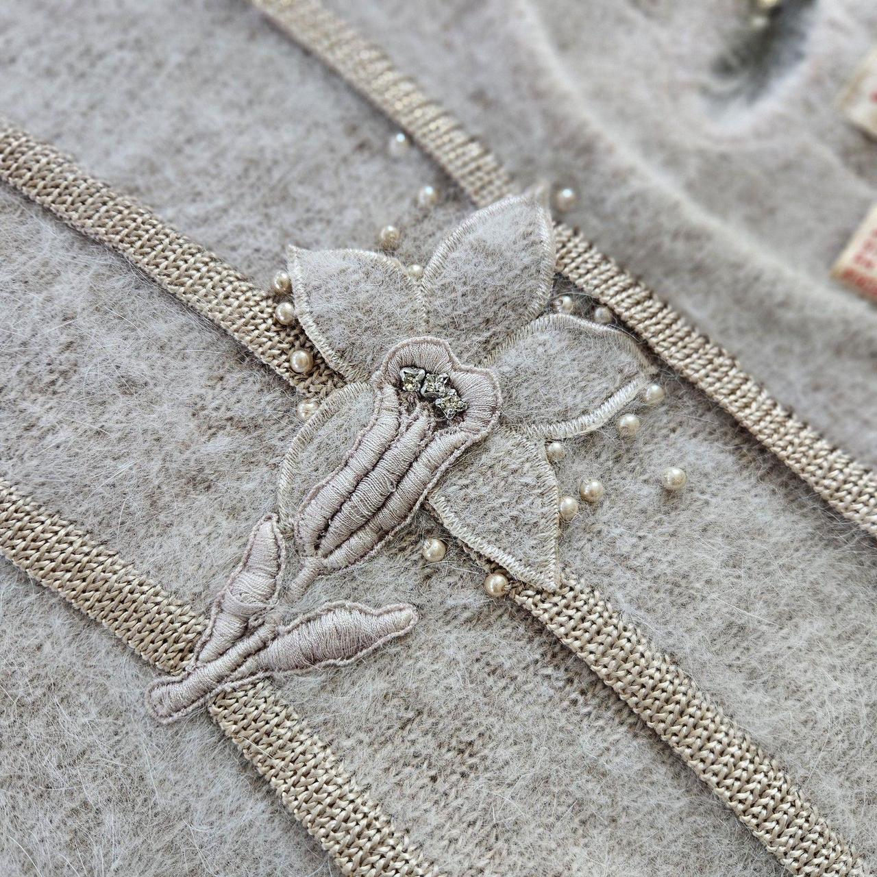 Source Unknown Women's Sweater - Tan - 2 – This v… - image 6