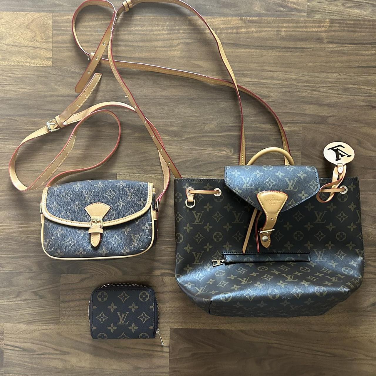 Louis Vuitton set fake. It s great material and Depop