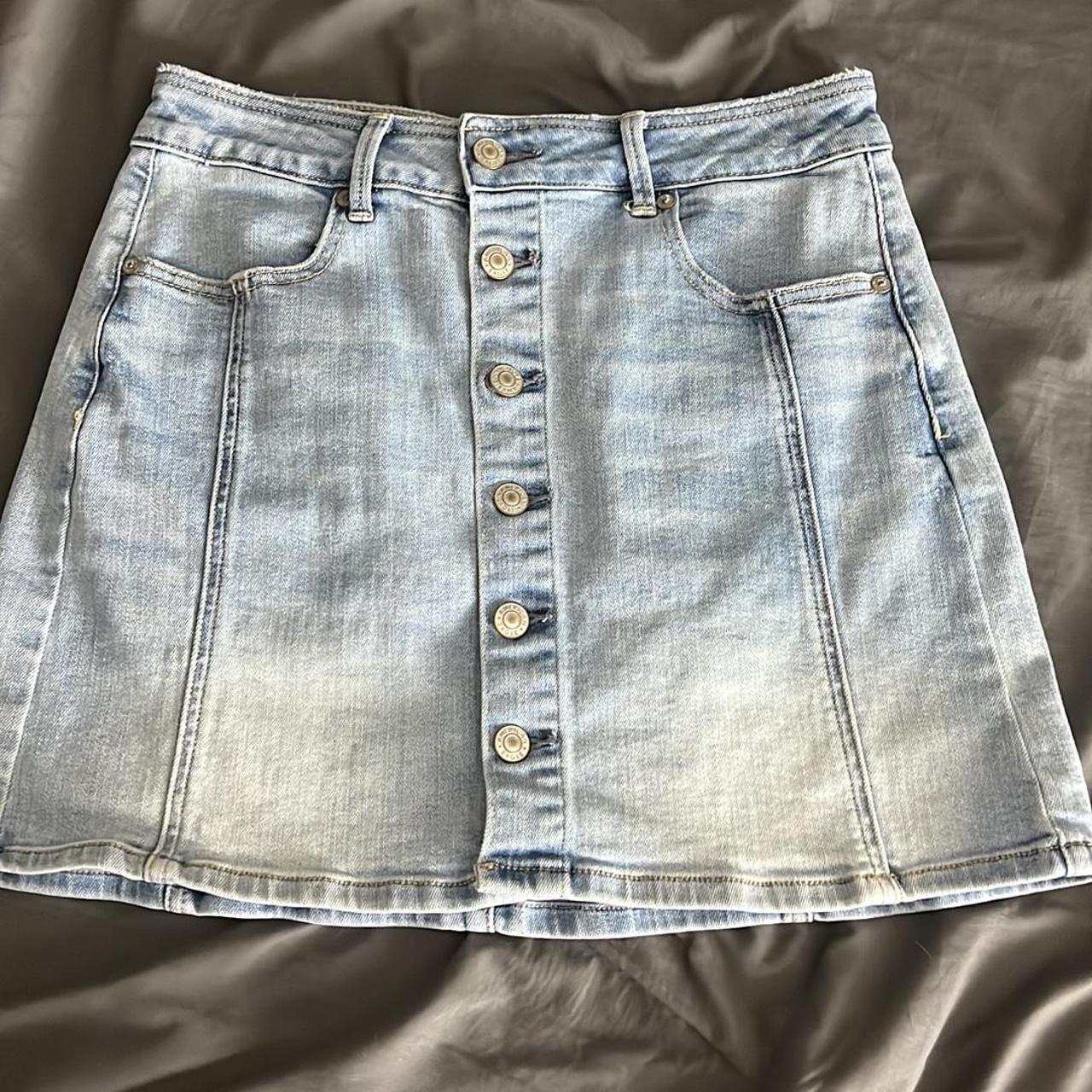 American Eagle Skirt - Depop