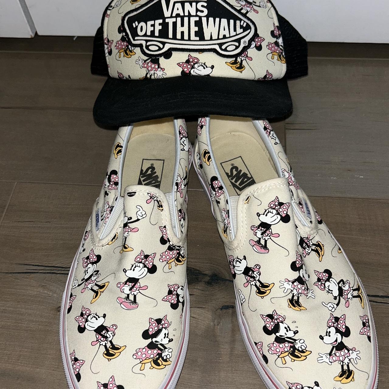 Disney x Vans Minnie Mouse Classic Slip On Shoes