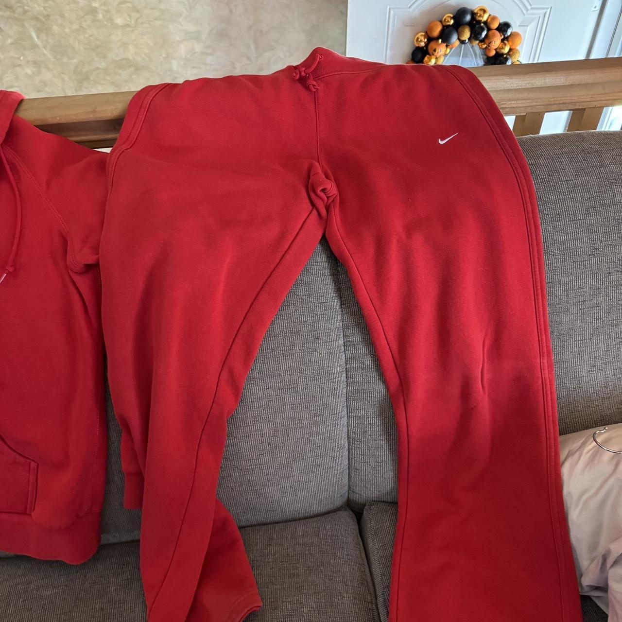 red nike tracksuit men