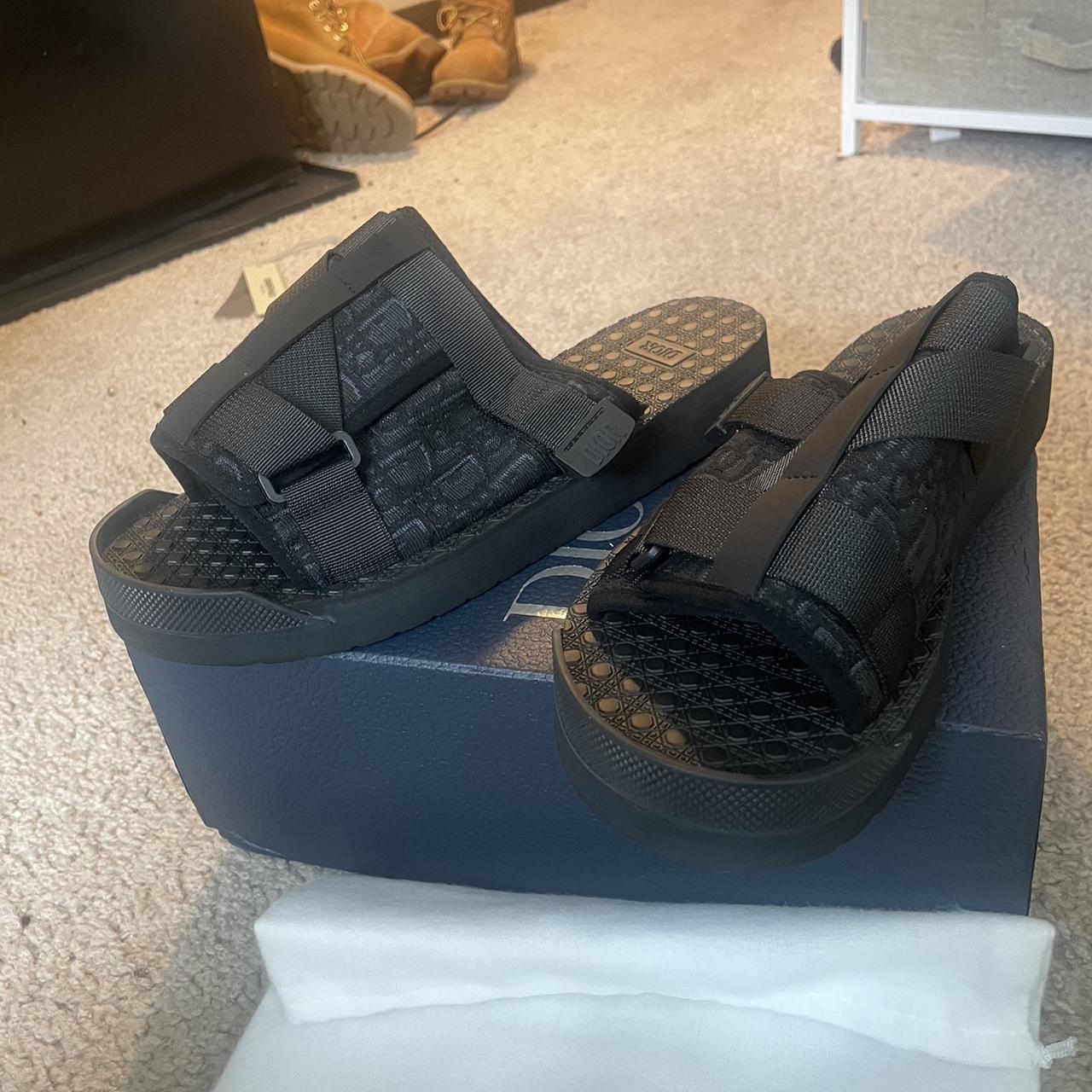 item listed by traceyygg