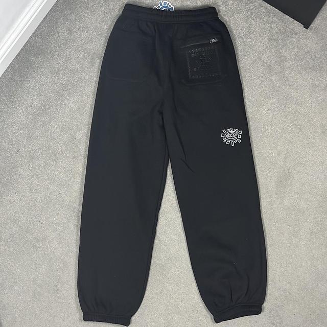 Paragon Airfit joggers #joggers #paragonfitwear - Depop