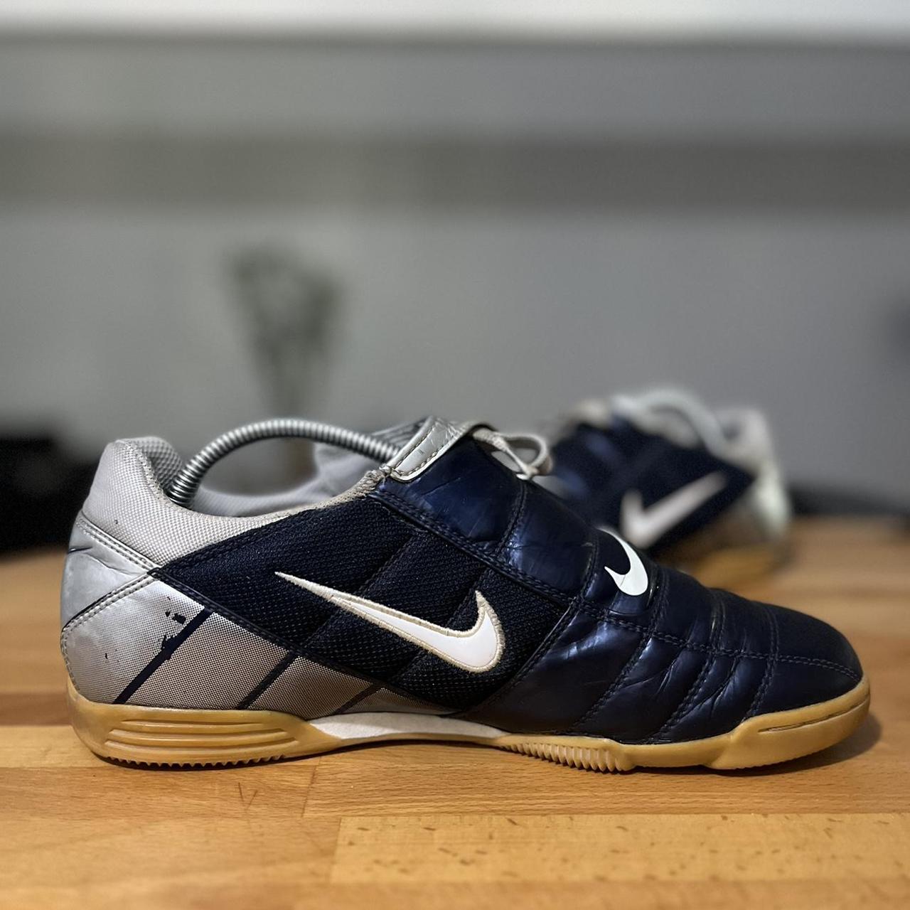 total 90 nike 2004