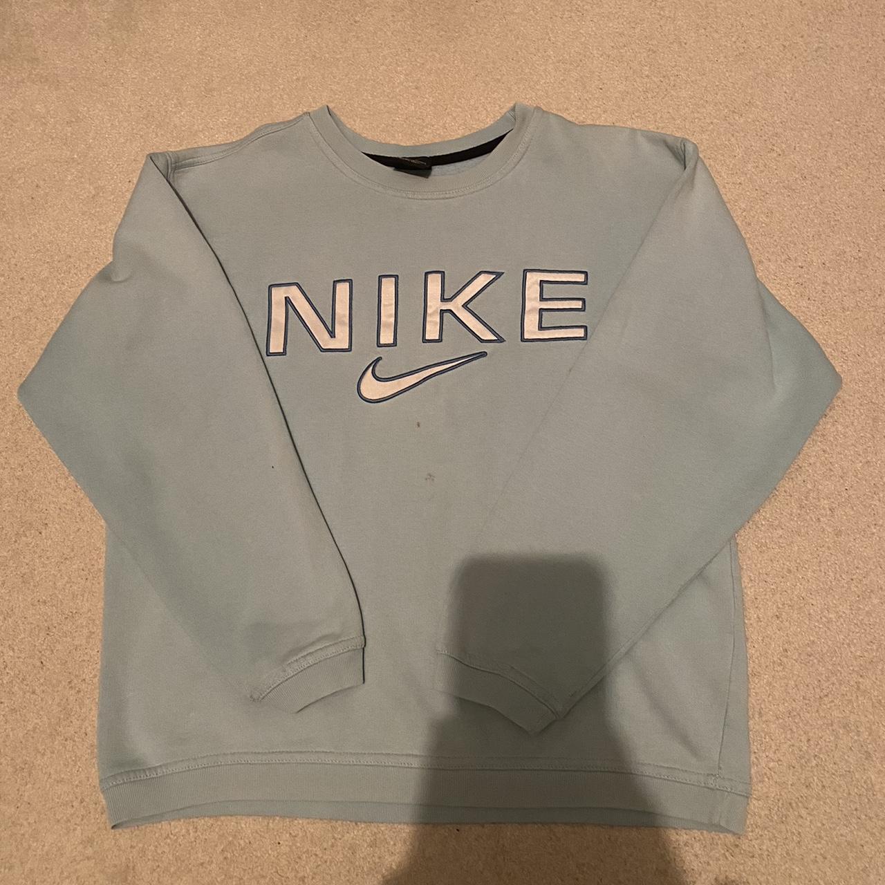light blue nike sweatshirt mens