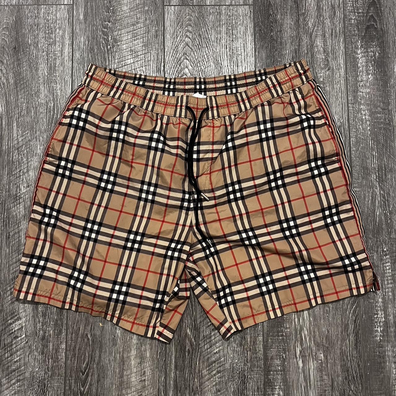 Burberry hotsell shorts dhgate