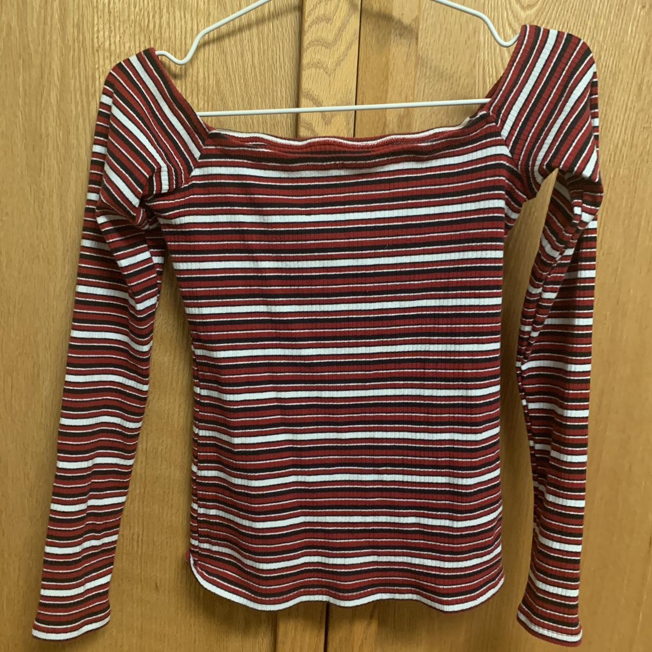 Hollister striped off hot sale the shoulder top