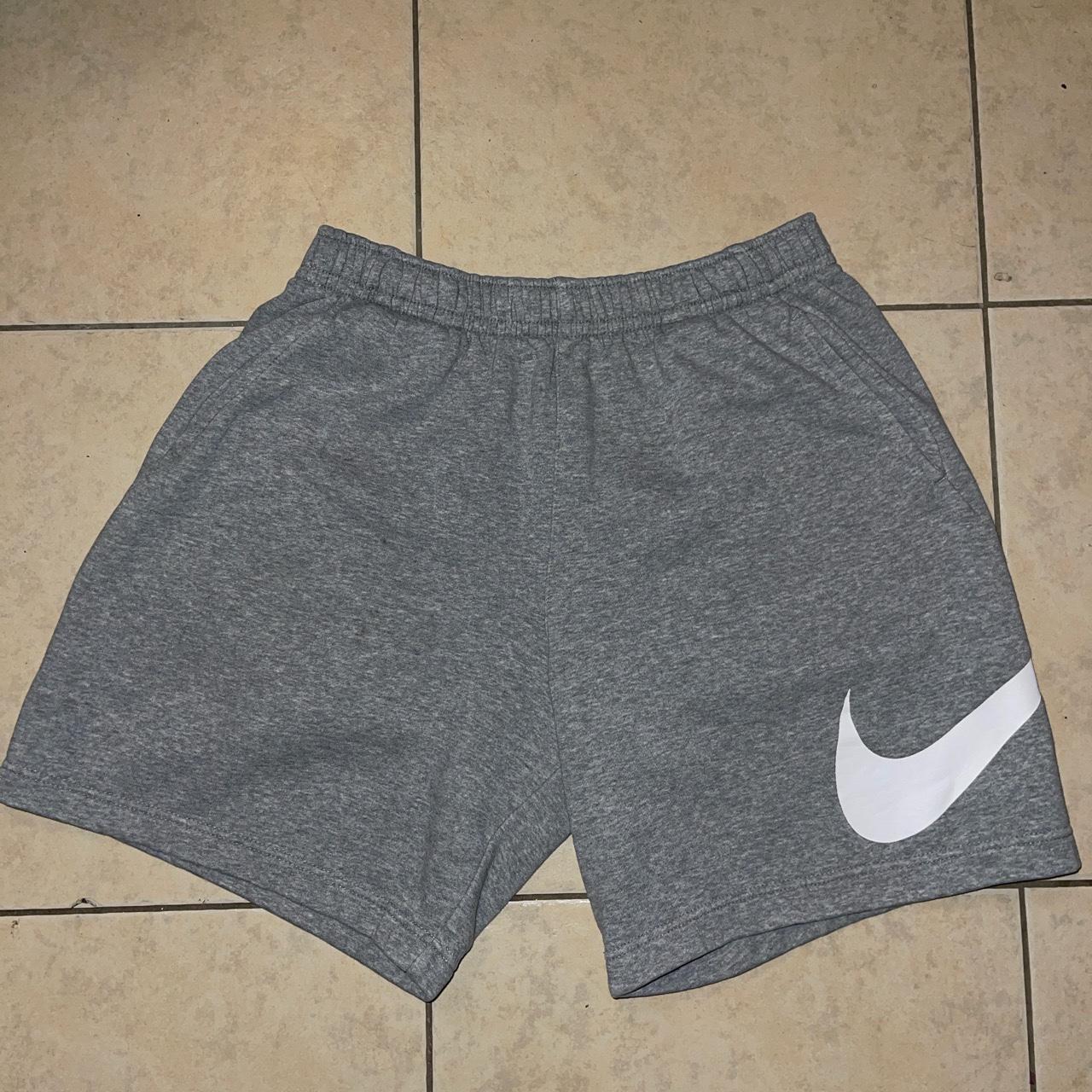 jd grey nike shorts
