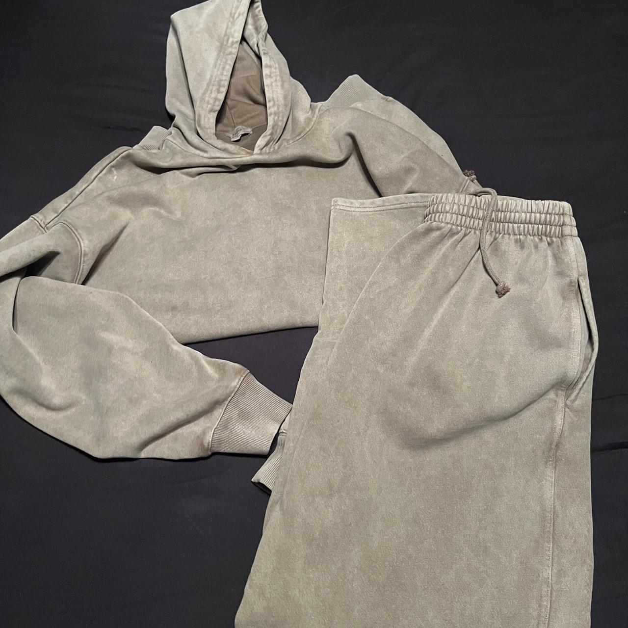 Skims boyfriend fleece set - Depop