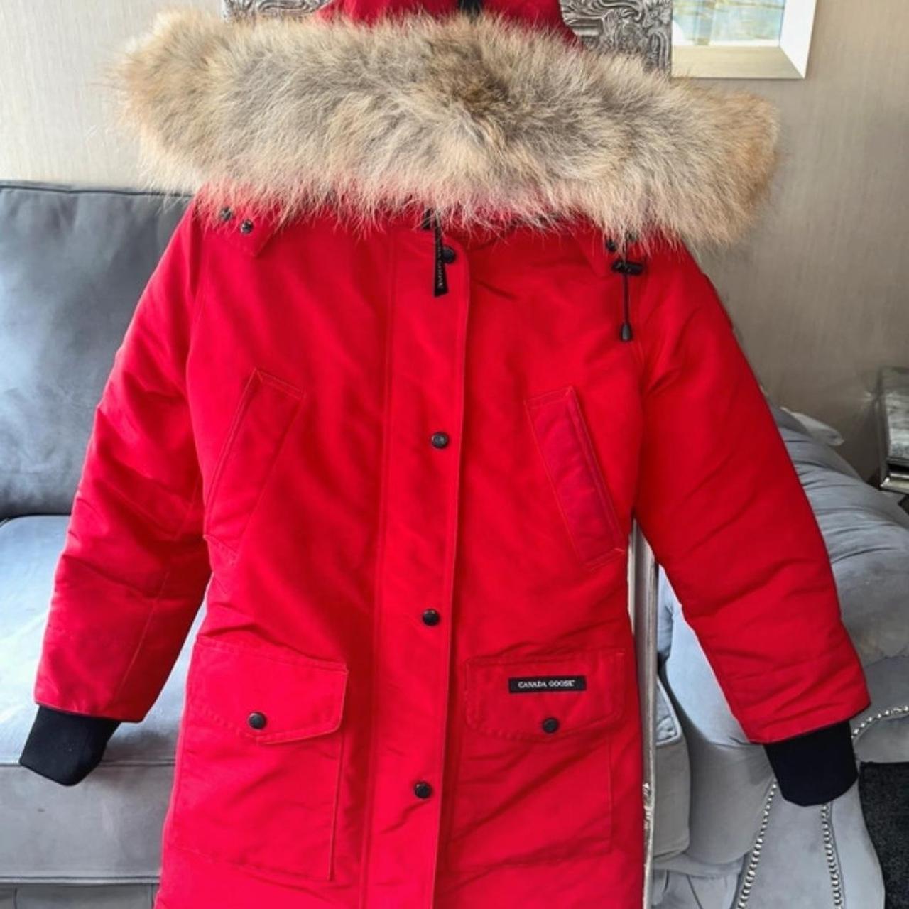 Canada goose goose dawson parka red women's hotsell