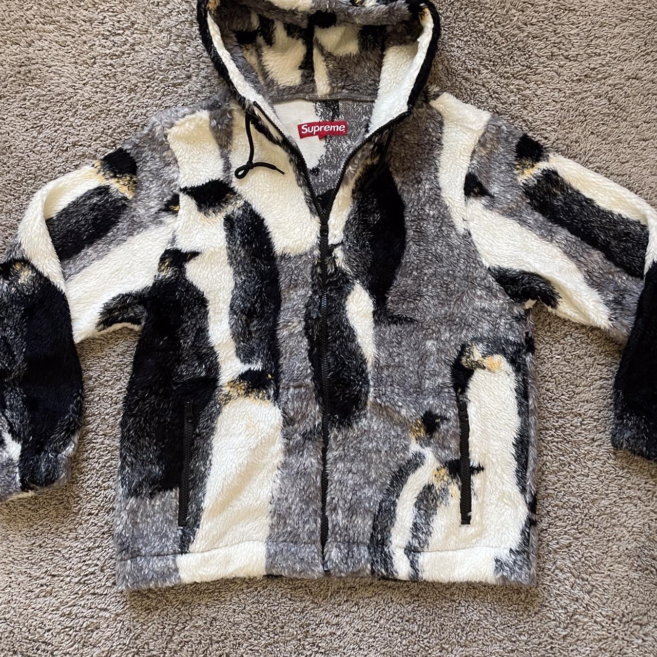 Supreme Penguin Fleece, Size M , as new.