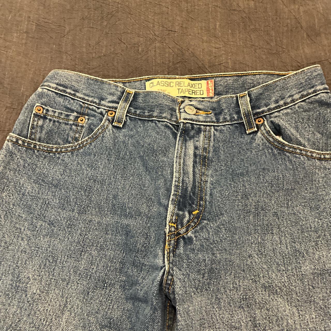 Levi’s Classic Relaxed Tapered 550 jeans. Size 10 L.... - Depop