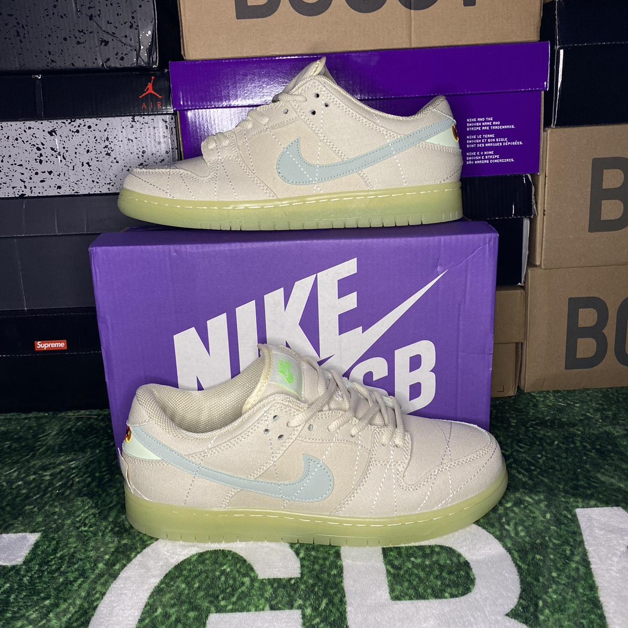 where to buy nike mummy dunks