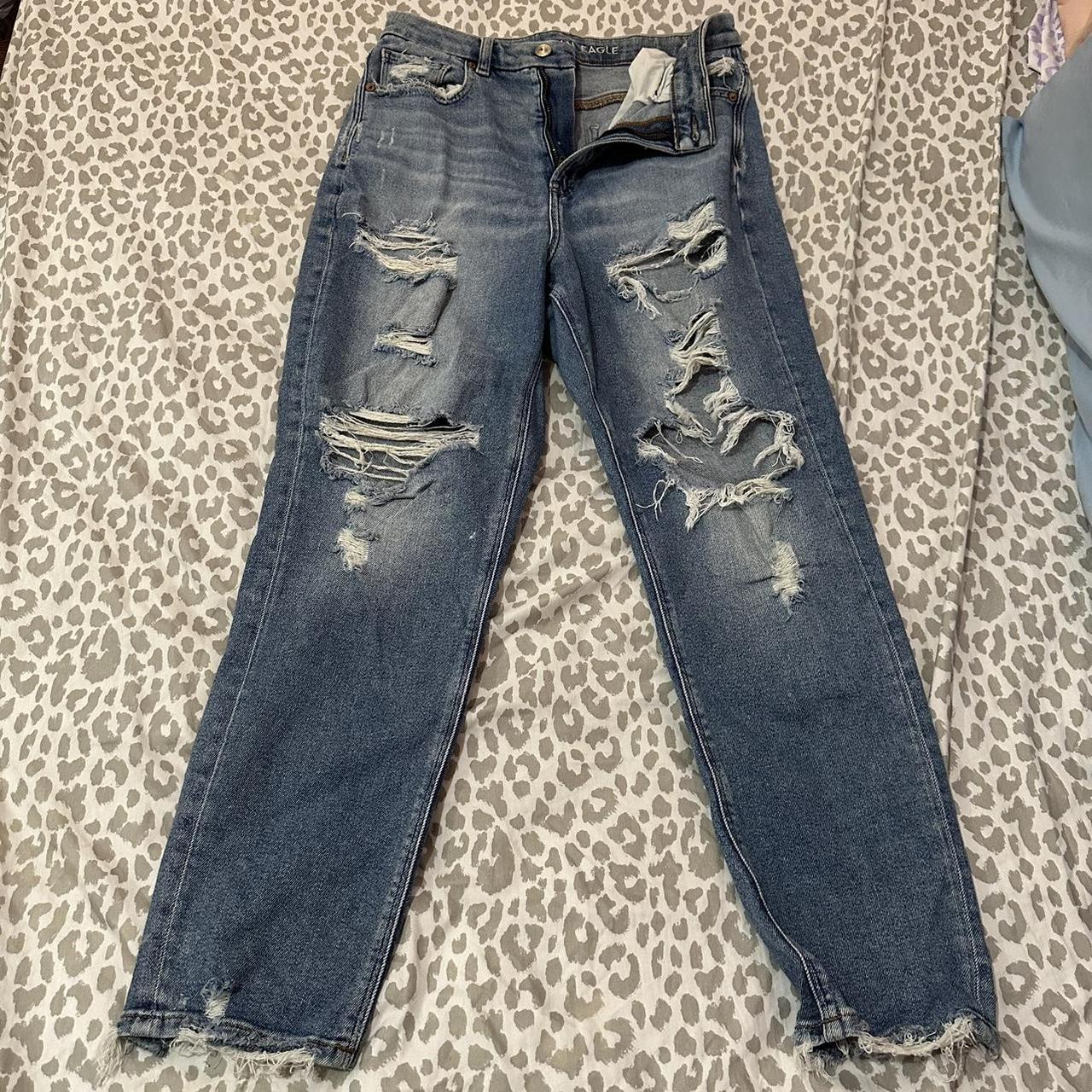 American eagle curvy mom jeans These mom jeans were... - Depop