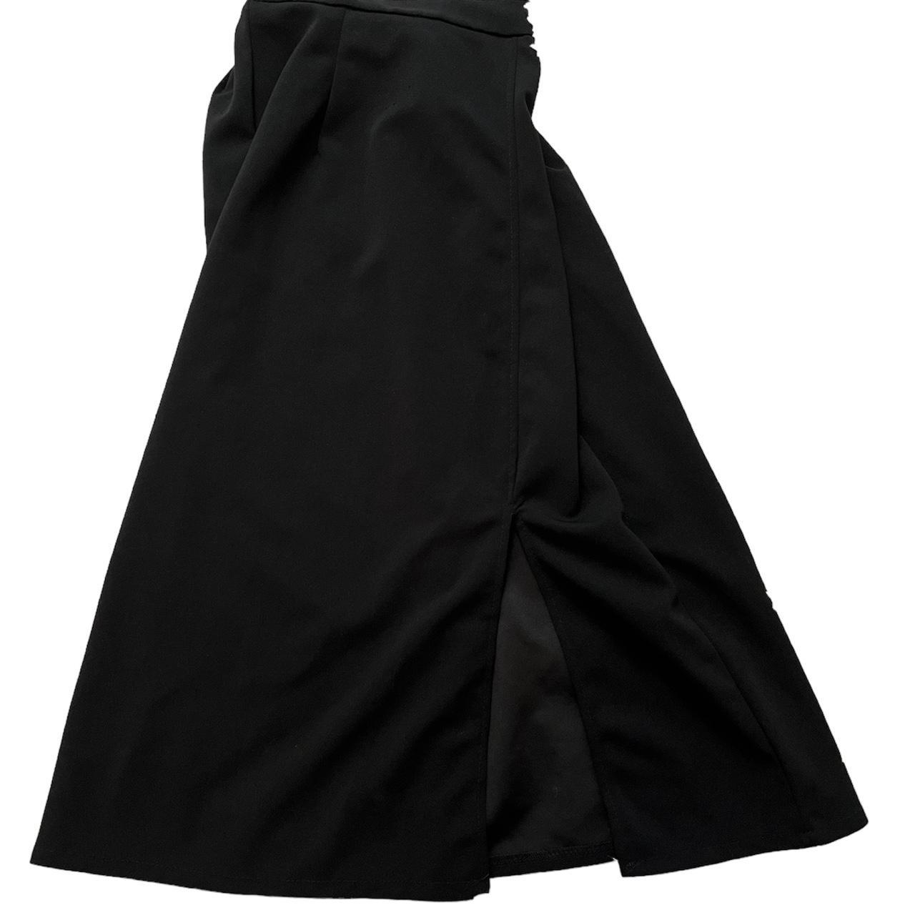 Long black maxi/midi skirt -size small -no flaws - Depop