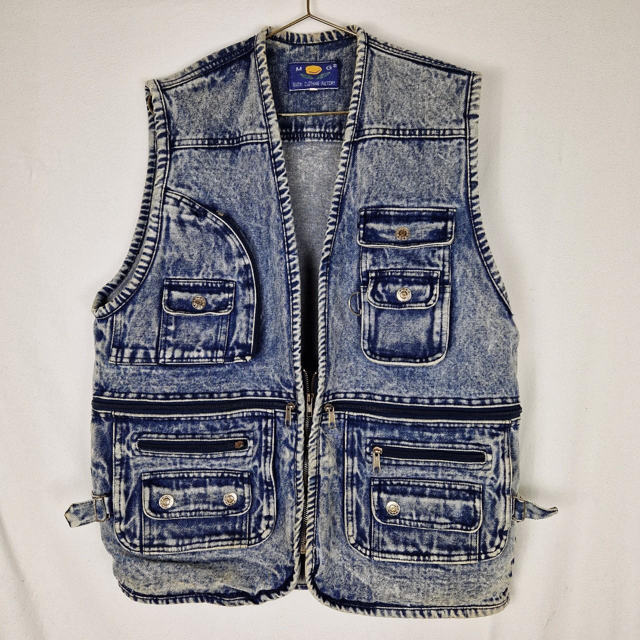 Vintage Fishing Vest Length: 21 inches Pit to - Depop