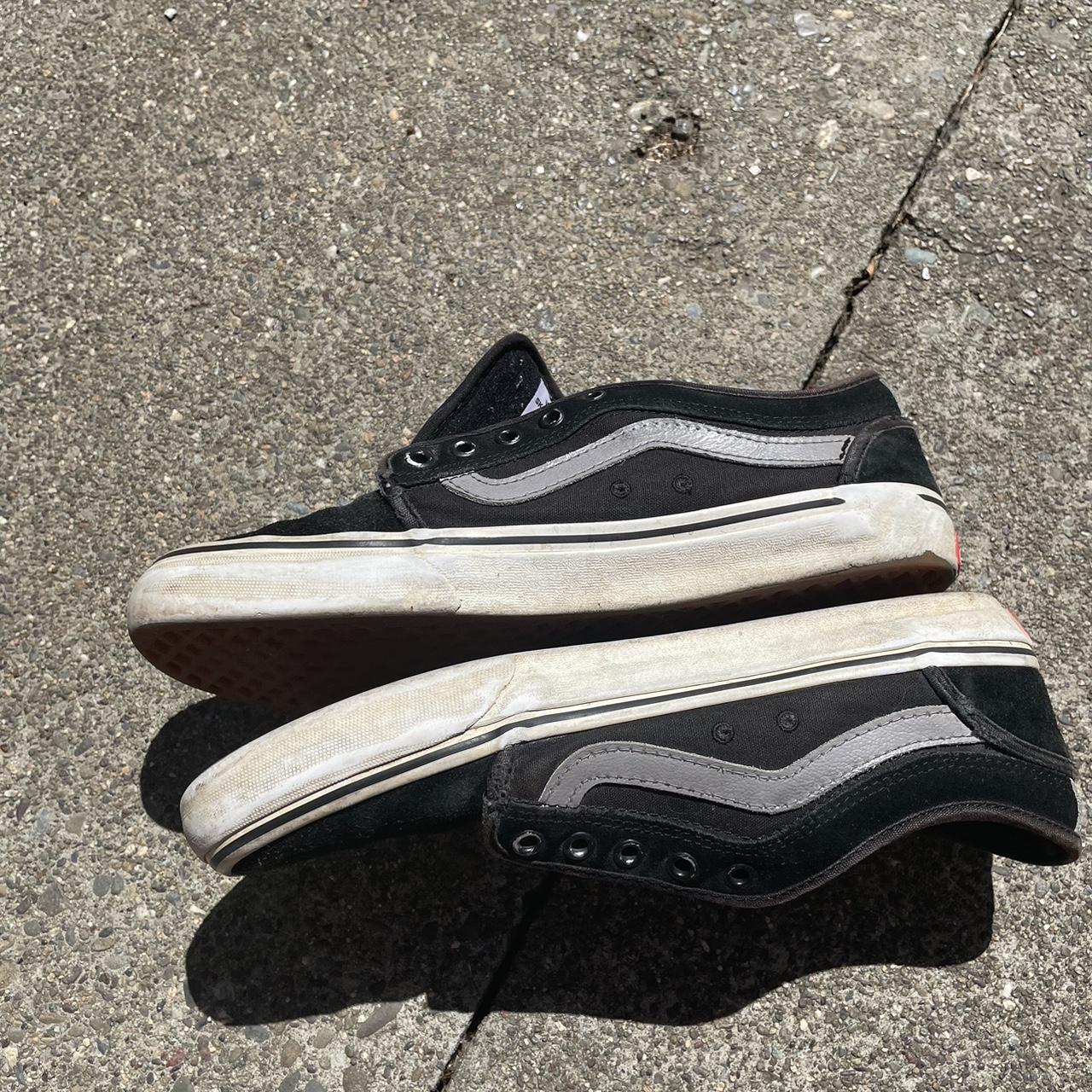 Old school vans with no laces Size 9.5 men s A bit